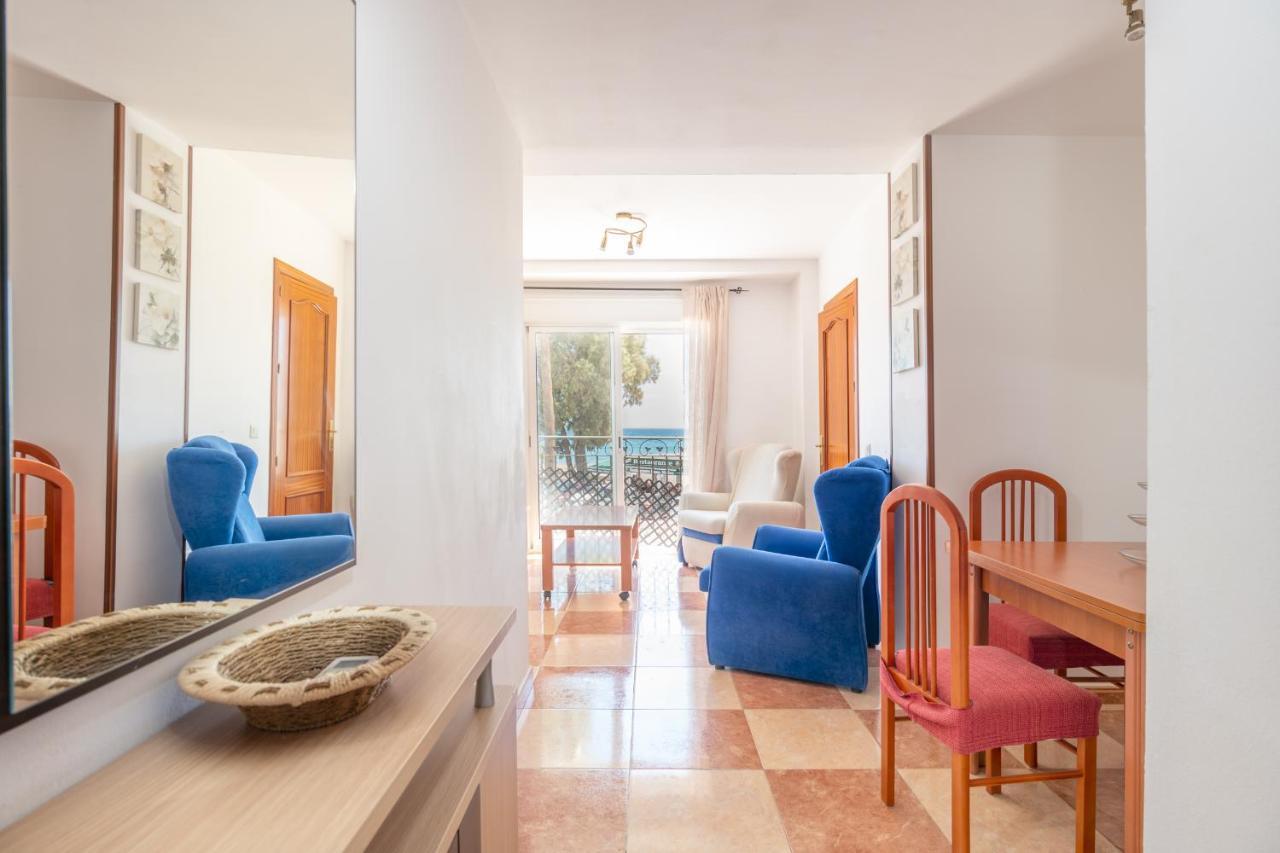 Renthas Pedregalejo Beach Apartments Málaga Exteriör bild