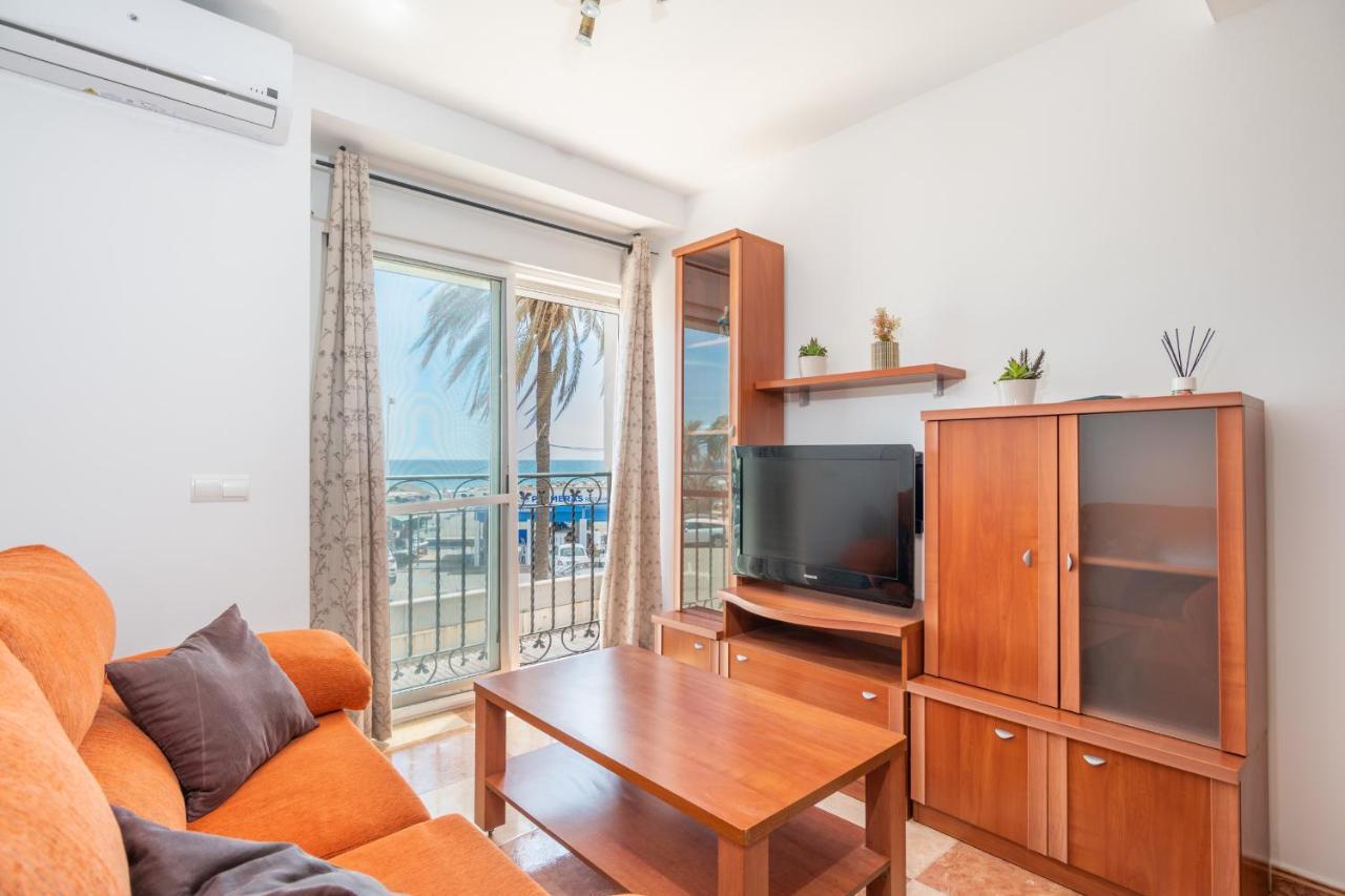 Renthas Pedregalejo Beach Apartments Málaga Exteriör bild