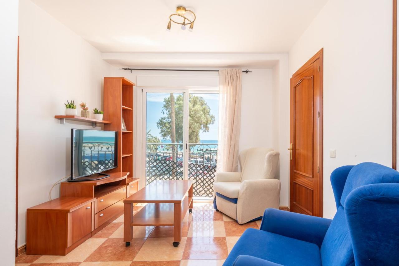 Renthas Pedregalejo Beach Apartments Málaga Exteriör bild