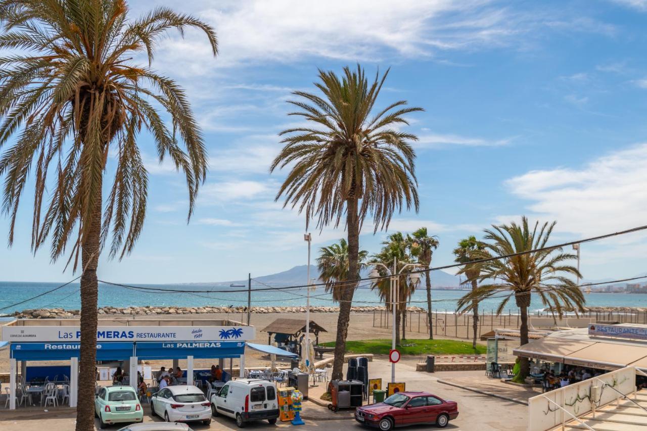 Renthas Pedregalejo Beach Apartments Málaga Exteriör bild