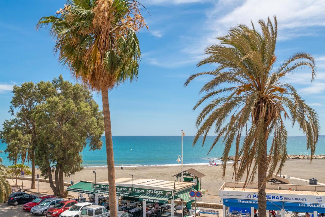 Renthas Pedregalejo Beach Apartments Málaga Exteriör bild