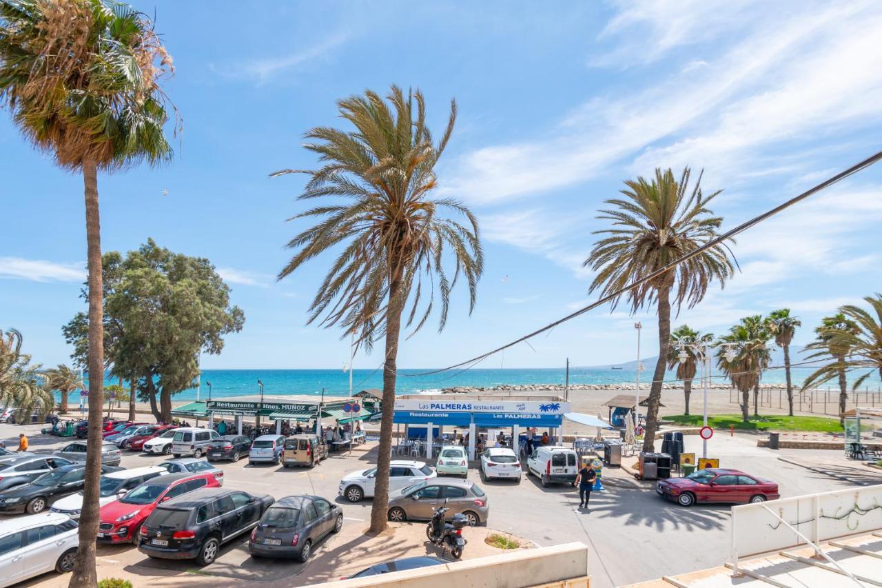 Renthas Pedregalejo Beach Apartments Málaga Exteriör bild